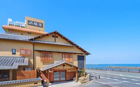 海辺の鮨宿 八幡屋